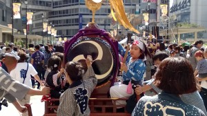 Festivitäten in Ikebukuro. (c) by Jörg  Neidig. Alle Rechte vorbehalten